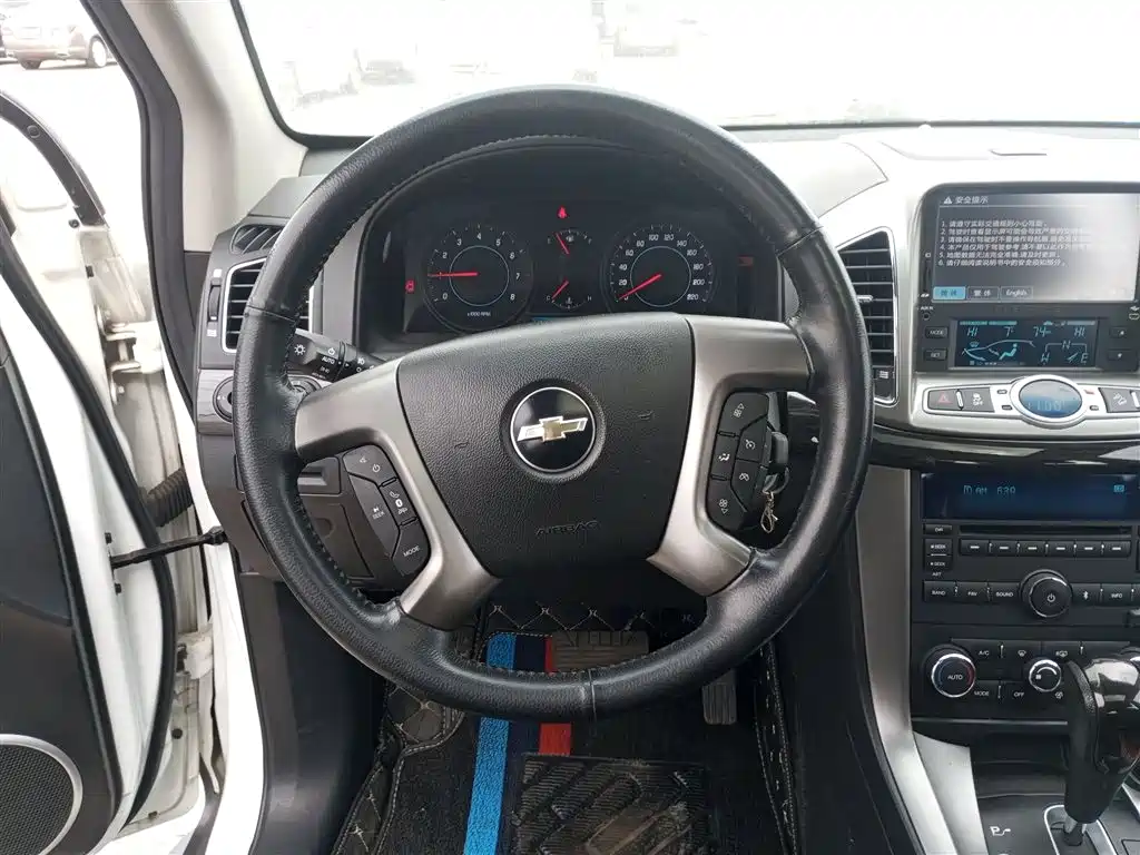 Chevrolet Captiva 2014 2.4L 4WD Flagship 7-seater фото 7