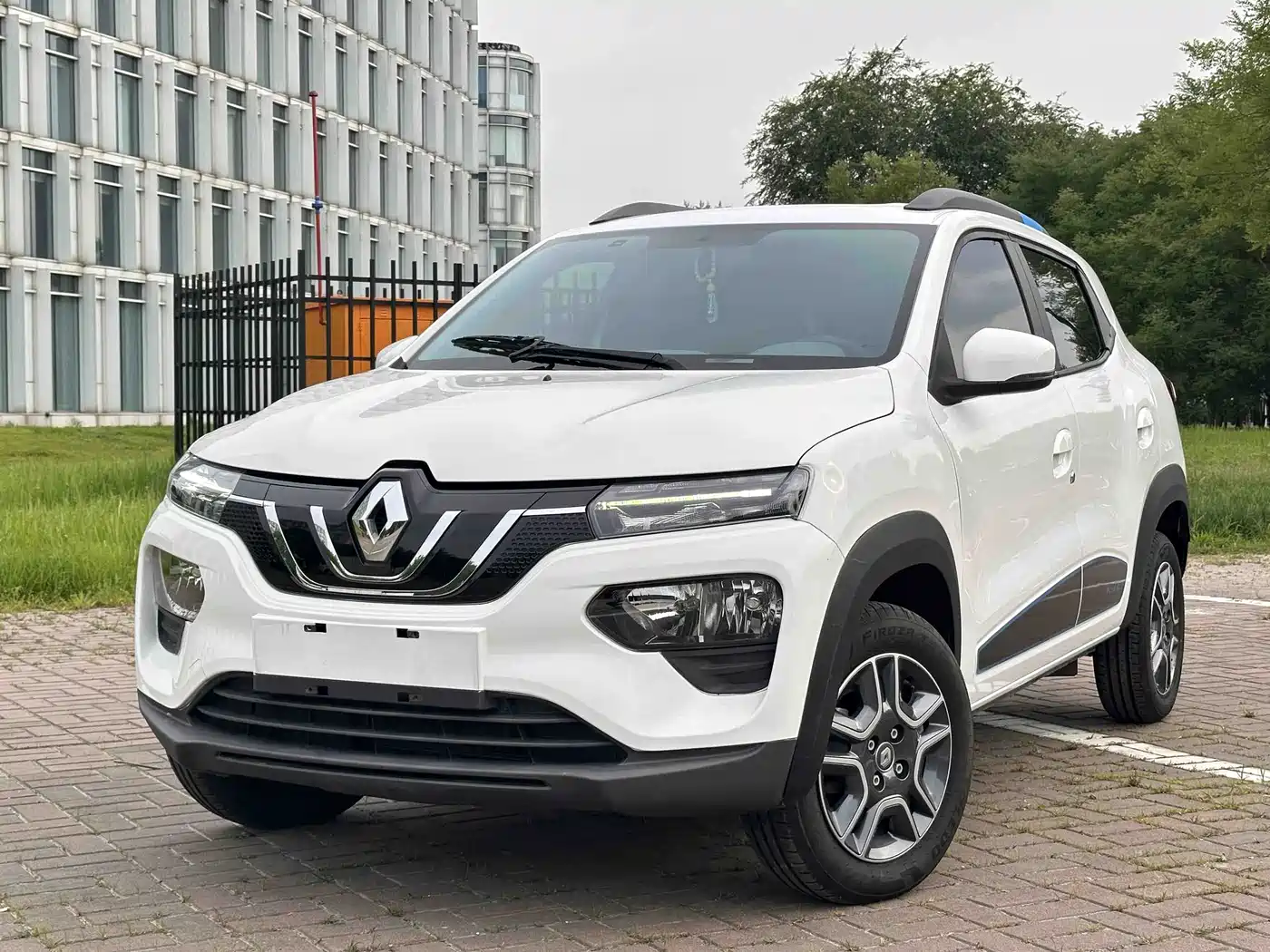 Renault e-NO 2019 e-Smart Edition