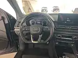 Photo 15 - Audi Q5L