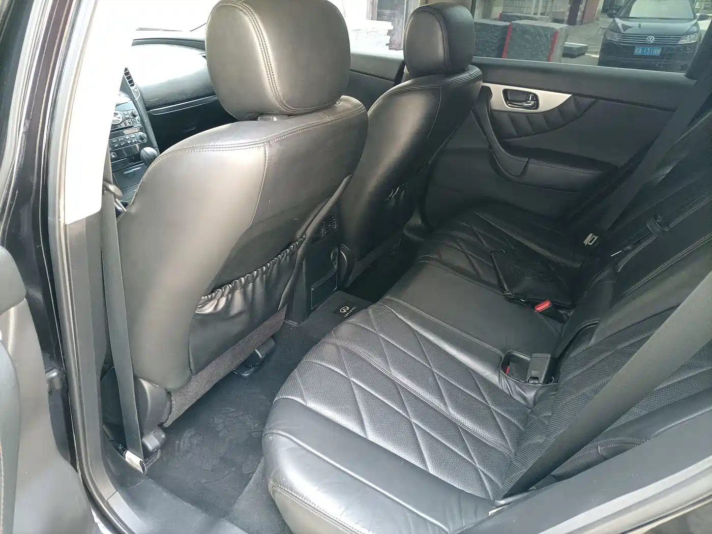 Infiniti FX 2011 2011 Infiniti FX35 Premium Edition