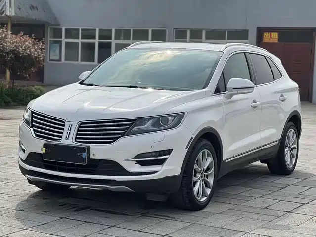 LINCOLN MKC