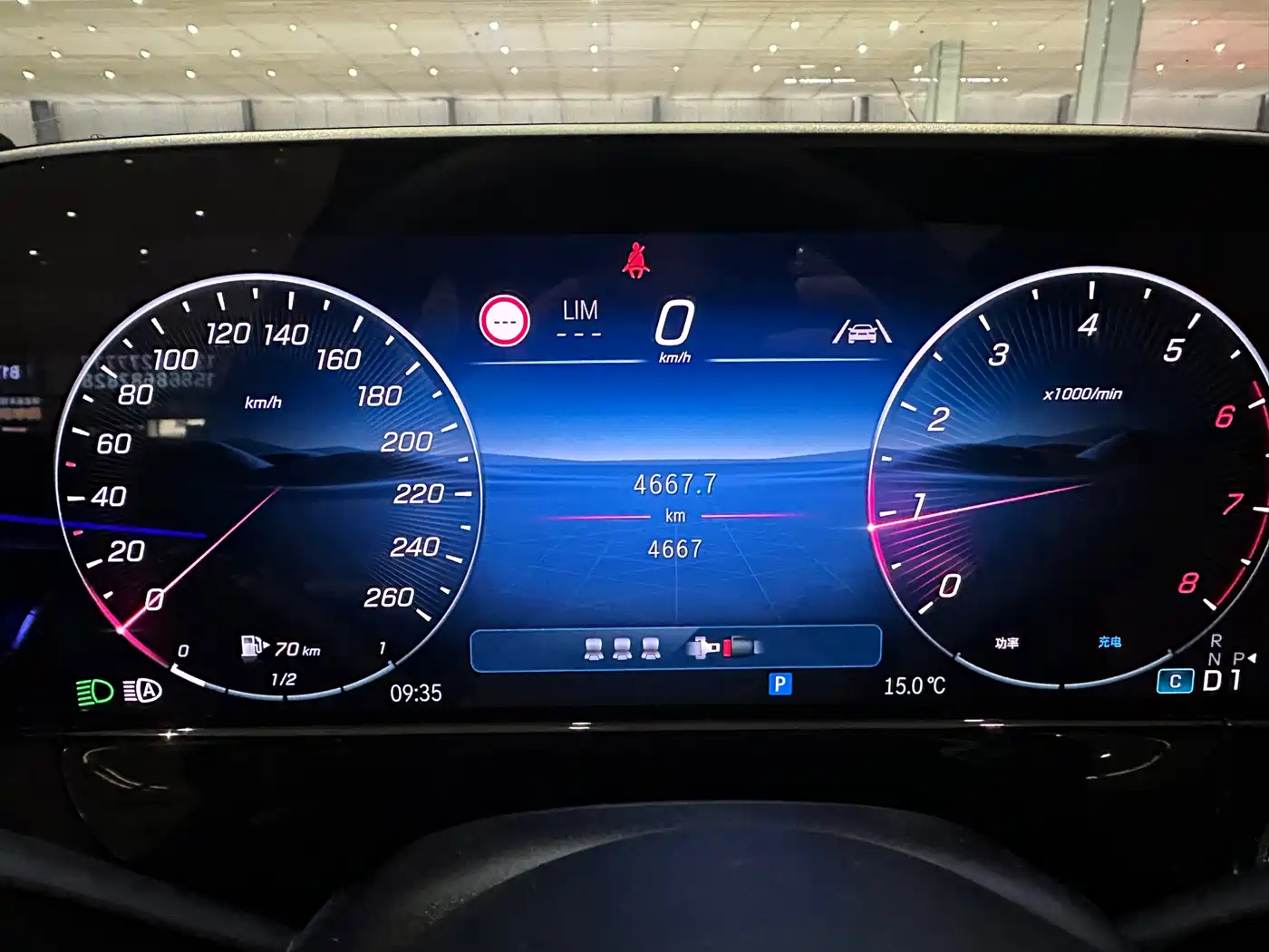 MERCEDES-BENZ E CLASS