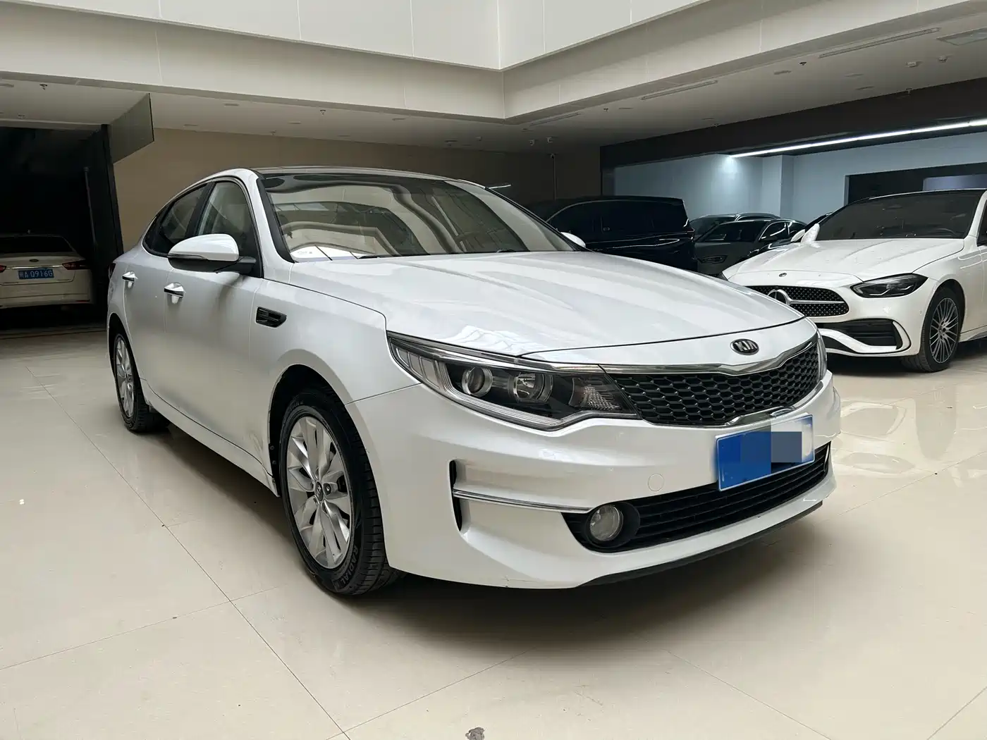 KIA K5