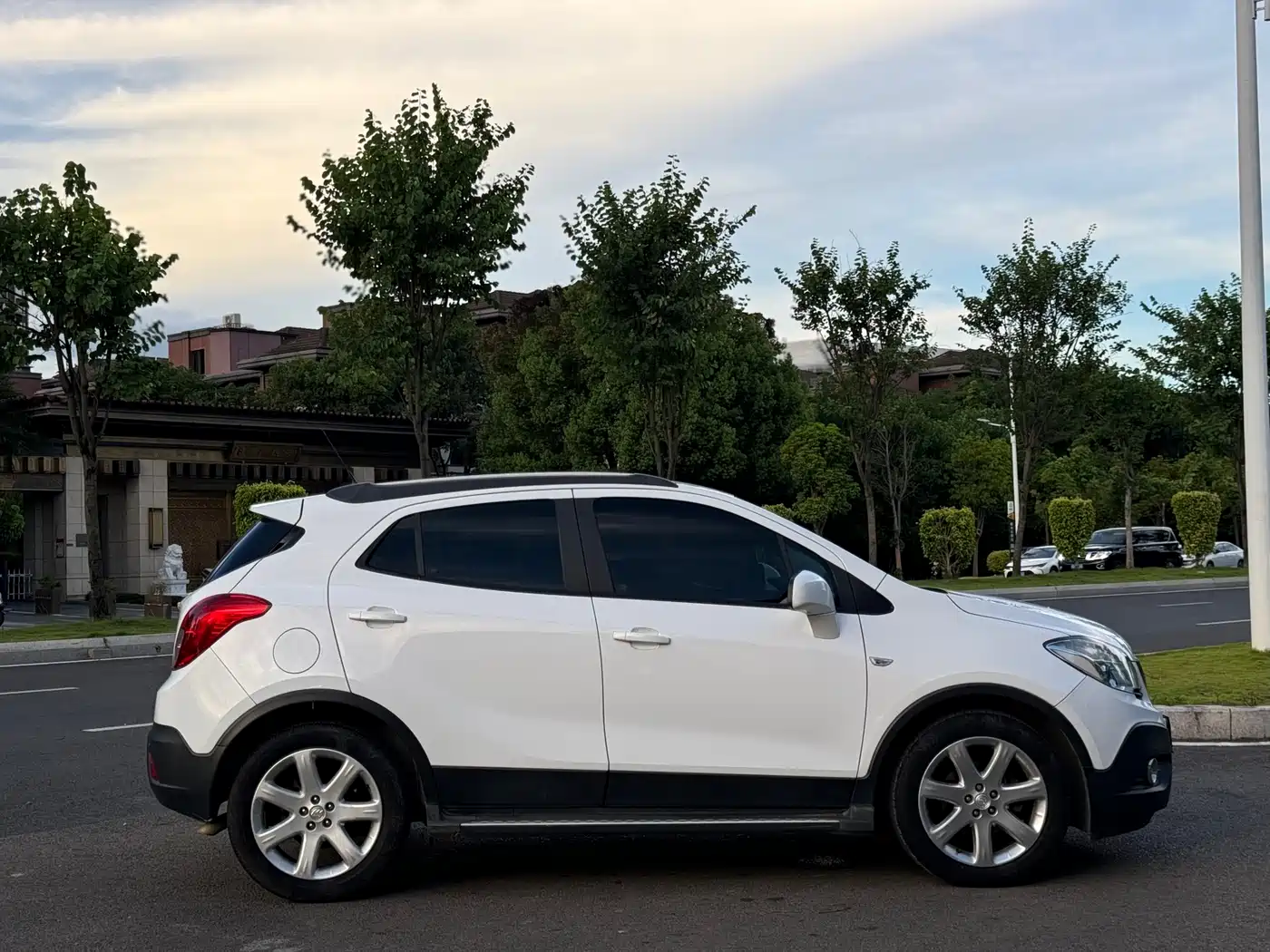 Buick Encore 2013 2013 1.4T Automatic 2WD Elite