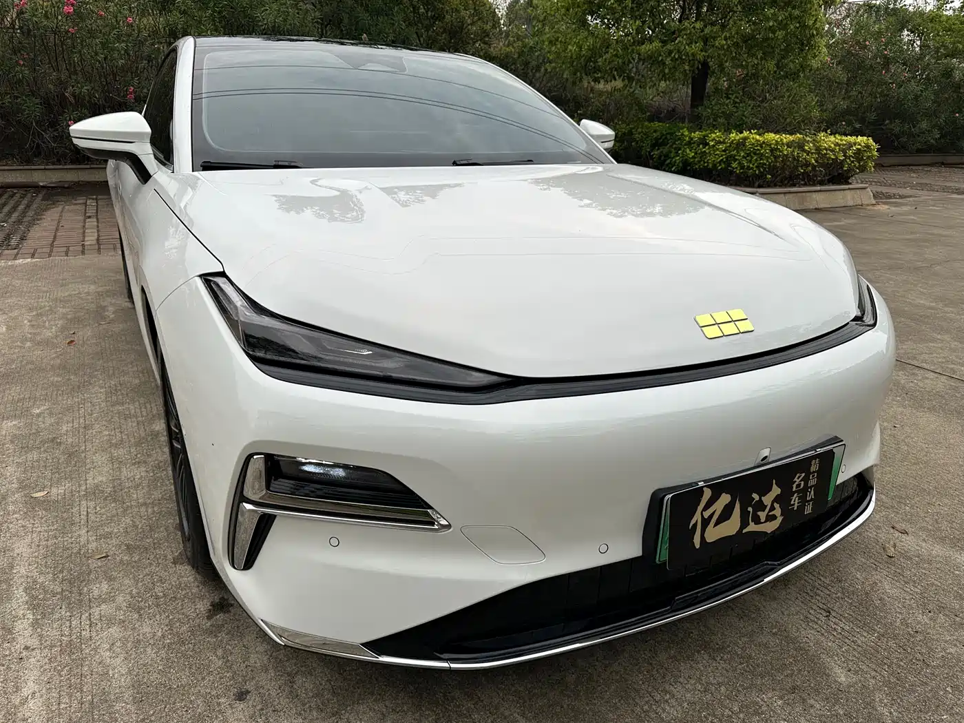 GEELY GALAXY GALAXY SPARKLE 8