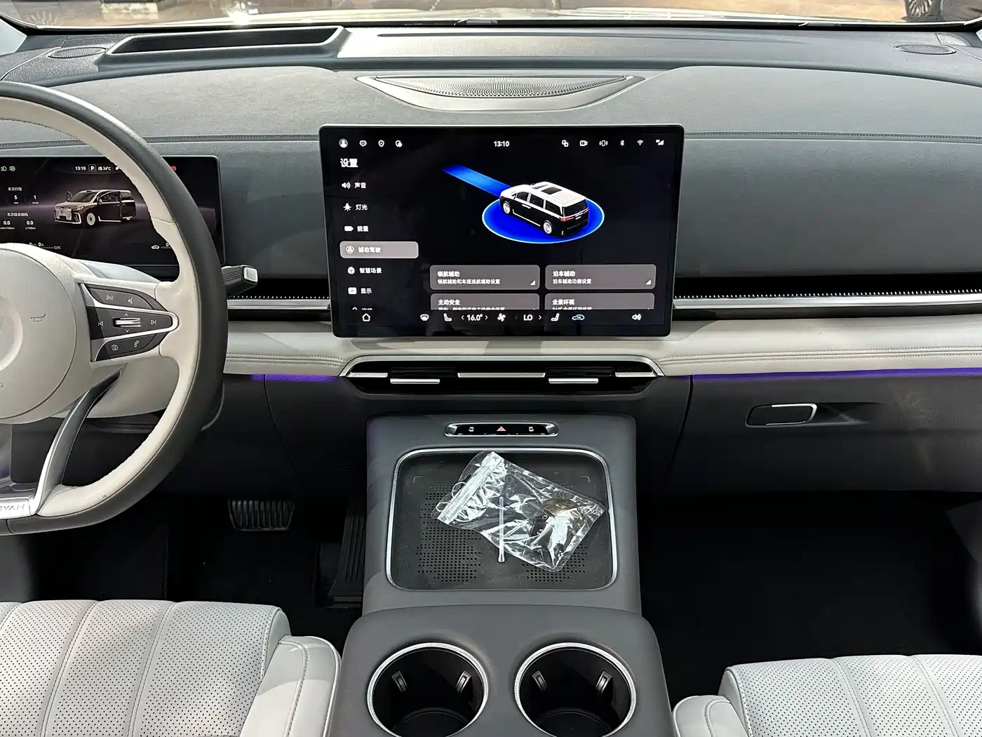 Voyah Auto Voyah Dreamer 2025 PHEV AWD Flagship Qian Kun Edition фото 17