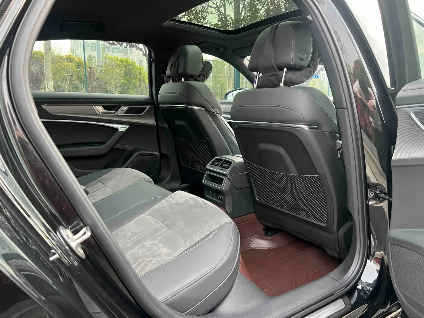 Audi A6L 2023 40 TFSI Luxury Dynamic фото 9