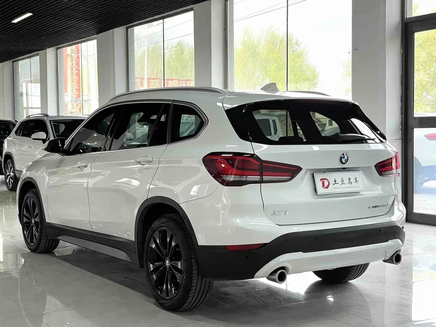 BMW X1 2021 Facelift sDrive20Li Fashion фото 6