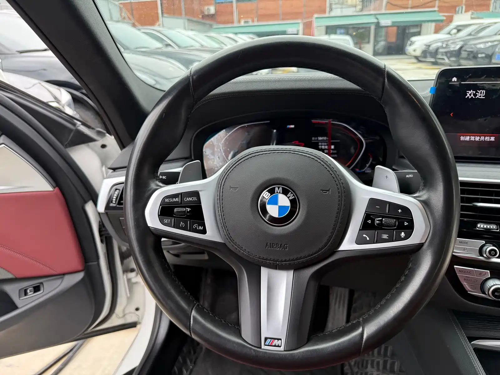 Фото 28 - BMW 5 Series