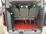 صورة 12 - Ford Tourneo