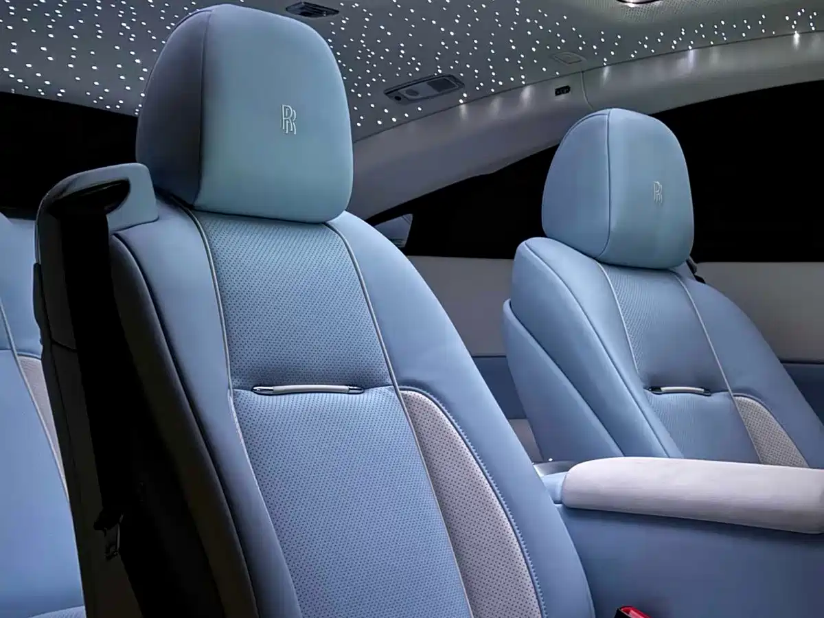 Rolls-Royce Wraith 2013 6.6T Standard фото 6