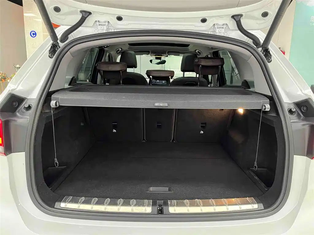 BMW X1 2022 sDrive20Li Fashion фото 16
