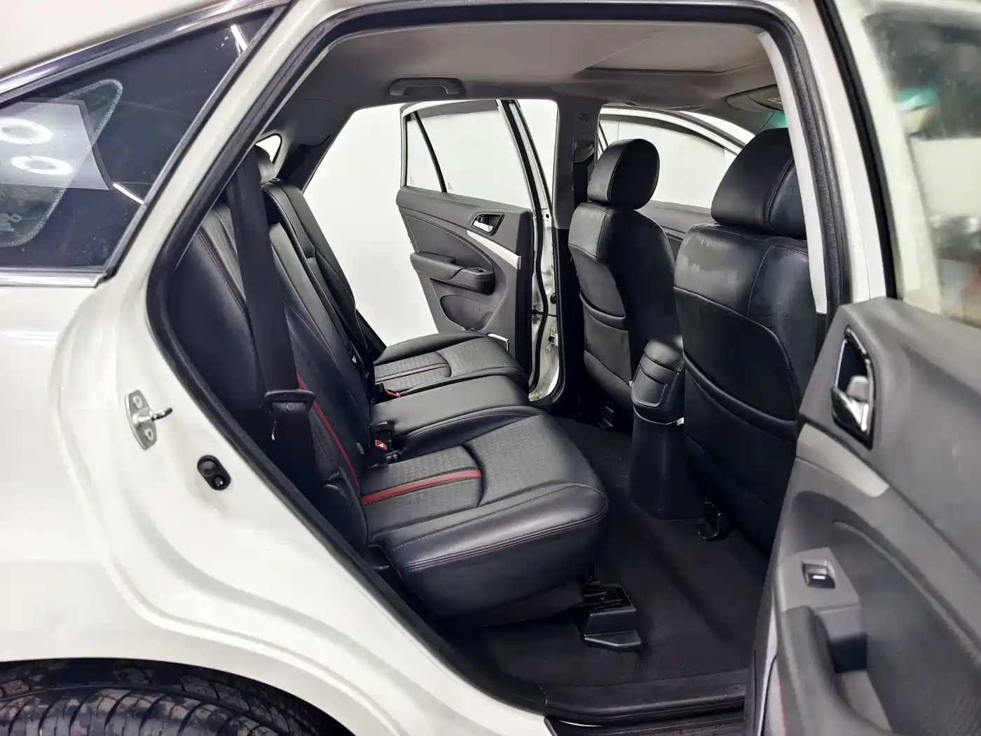 BYD S7 2015 2015 2.0T Automatic Premium