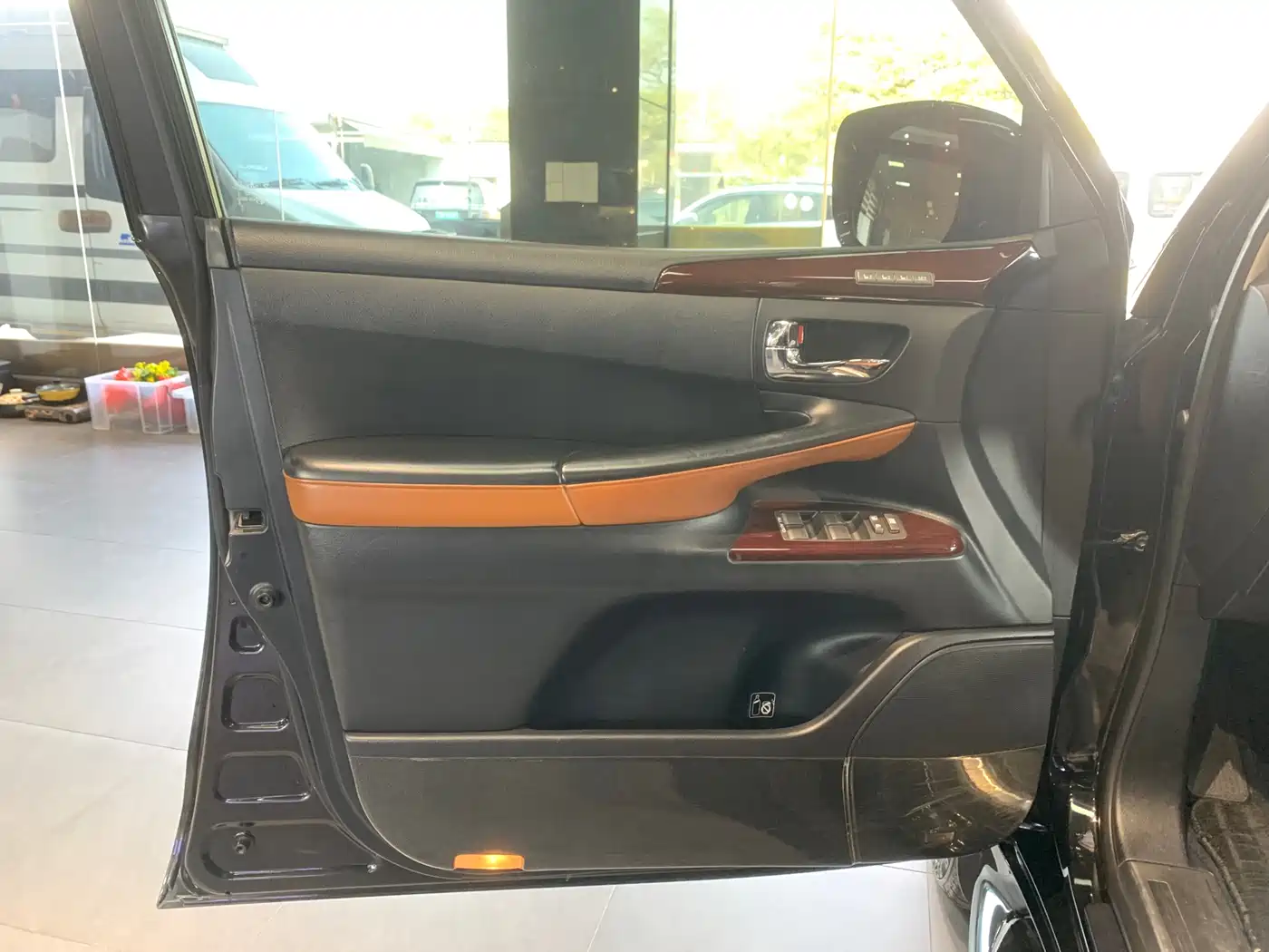 Lexus LX 2013 570 фото 18