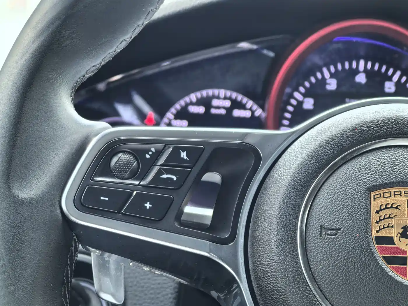 Porsche Cayenne 2018 Cayenne 3.0T фото 17