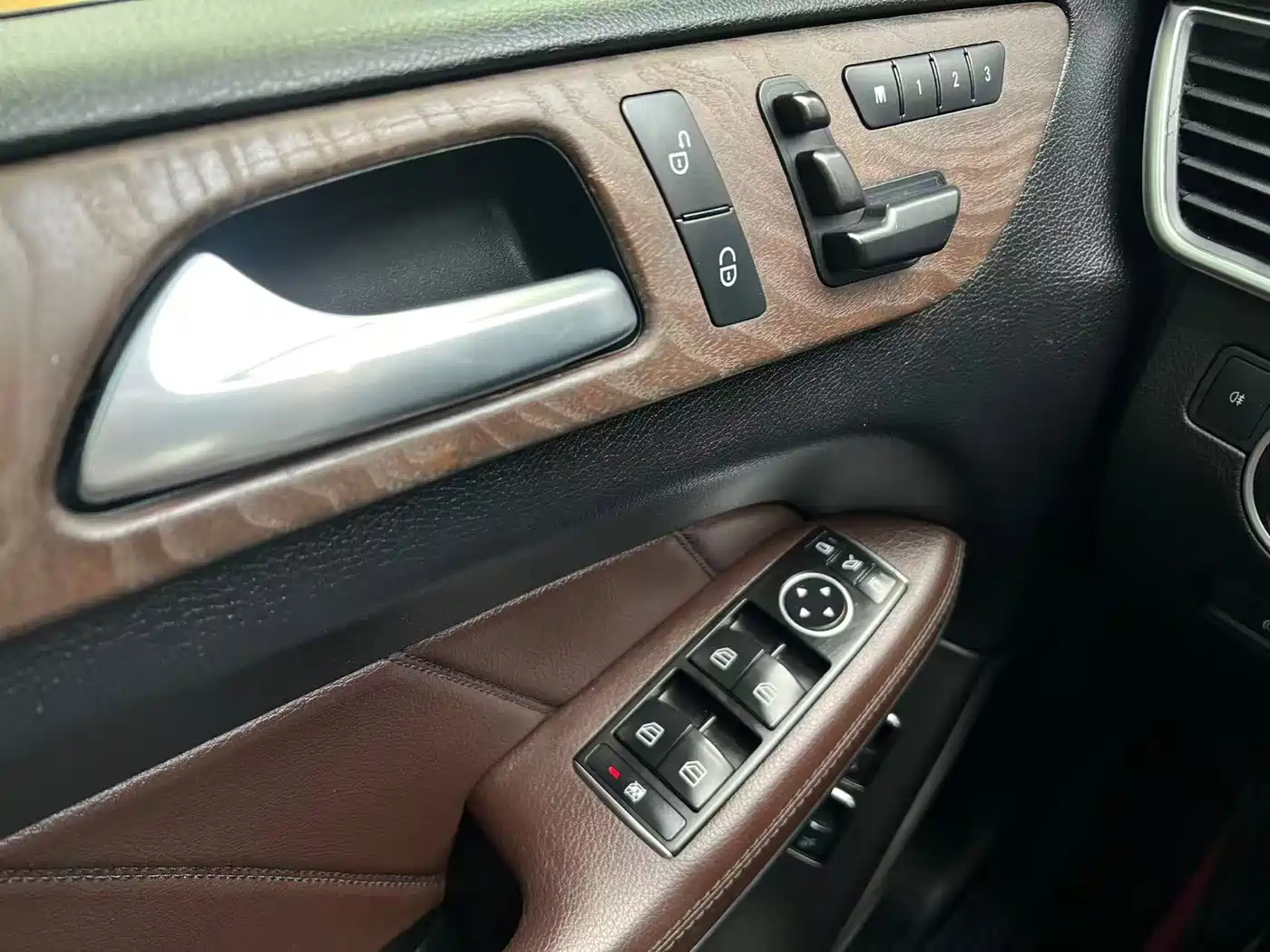 Mercedes-Benz GL-Class 2013 GL 500 4MATIC фото 14