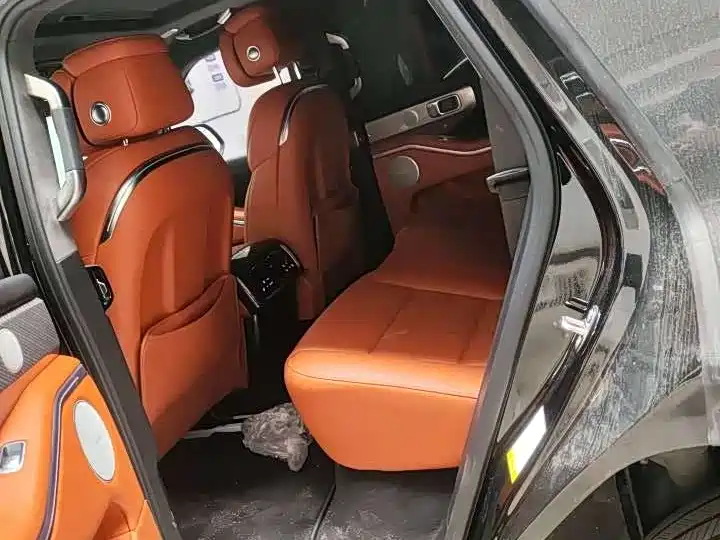 TANK TANK 700 NEW ENERGY