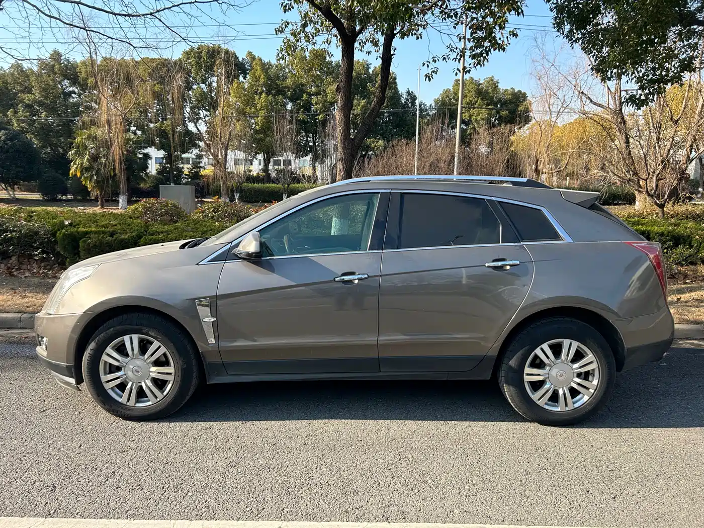 Cadillac SRX 2012 3.0L Elite фото 2