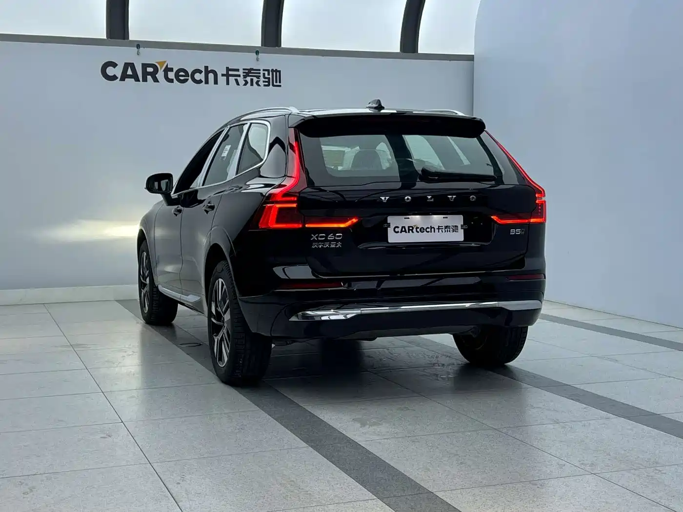 Volvo XC60 2026 2026 Model B5 AWD Premium Luxury