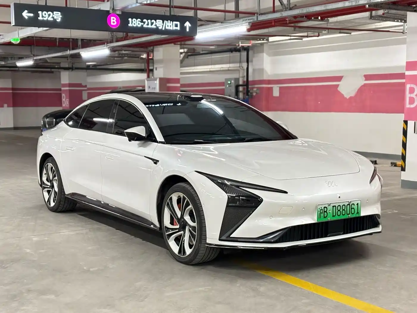 ZHIJI AUTOMOBILE ZHIJI L7