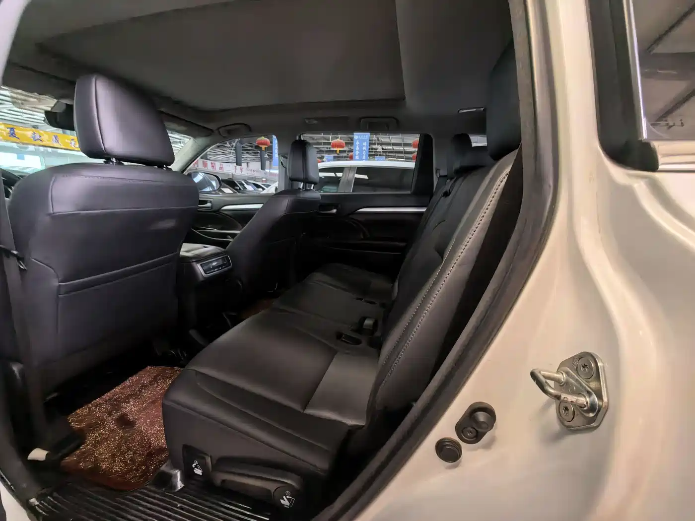 Toyota Highlander 2018 2.0T 4WD Luxury 7-seater (China V) фото 10