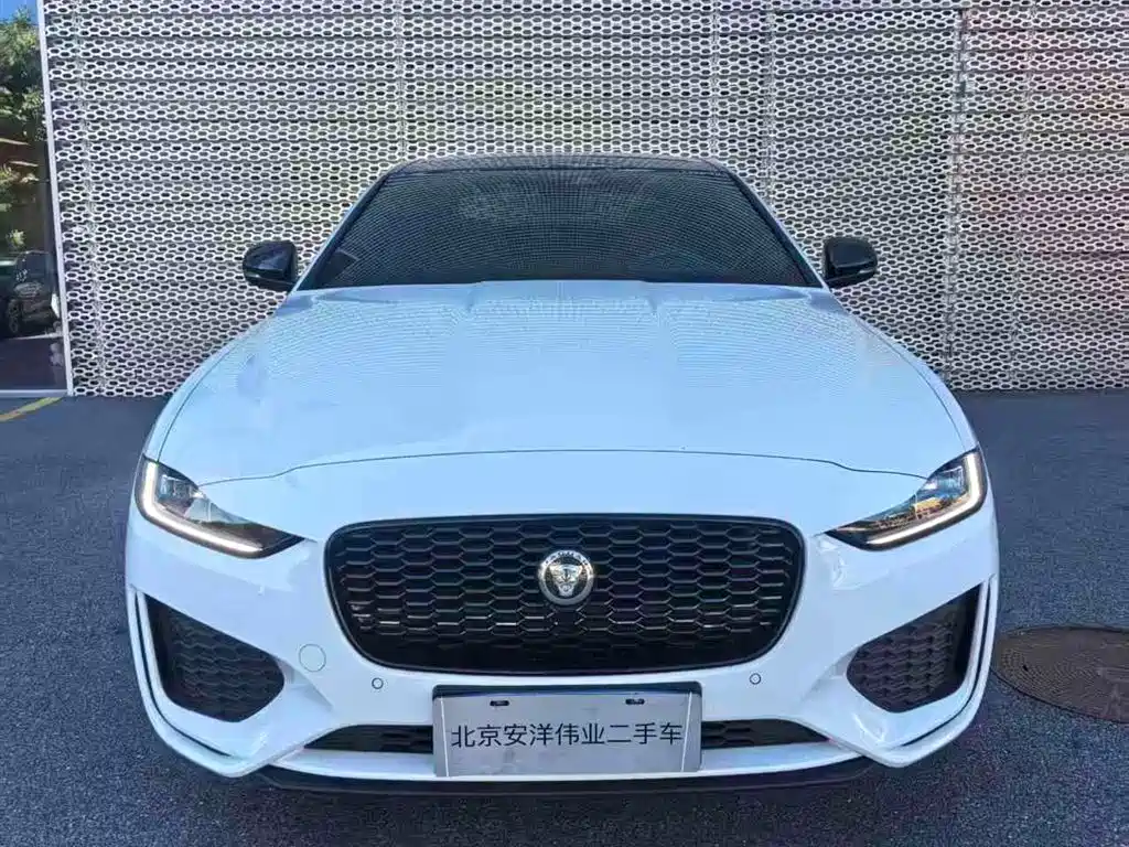 Jaguar XEL 2025 2024 Model 2.0T 200PS R-DYNAMIC Youth Sport Edition