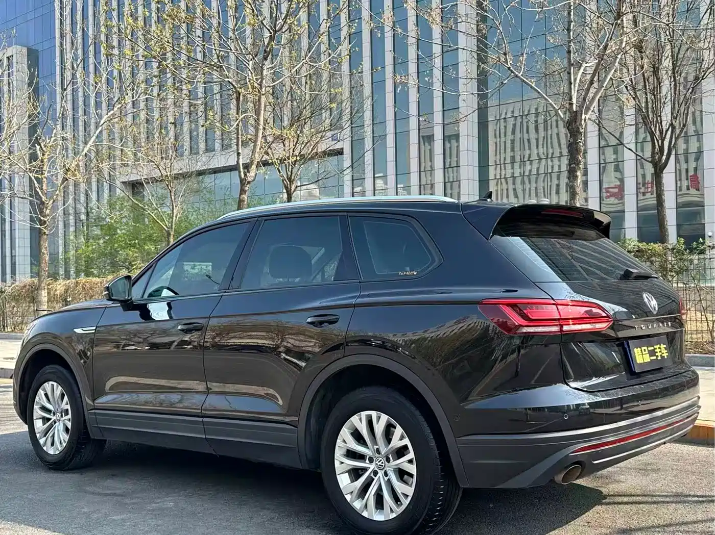 Volkswagen Touareg 2019 2.0TSI Pilot Edition China VI фото 5
