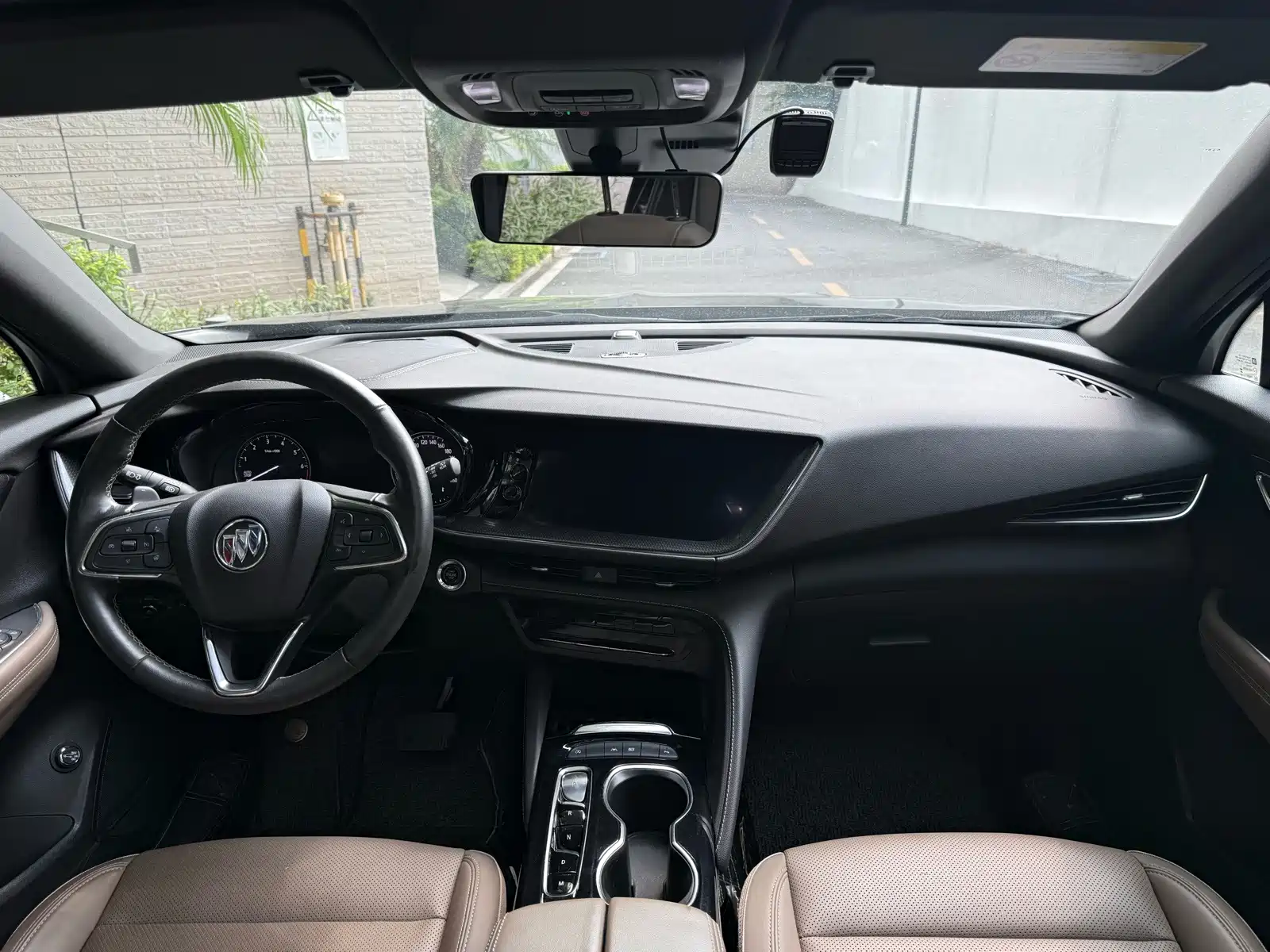 Photo 15 - Buick Envision Plus