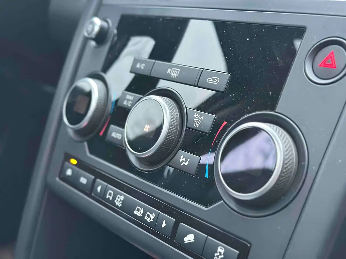 Land Rover Discovery Sport 2017 2.0T PURE фото 22