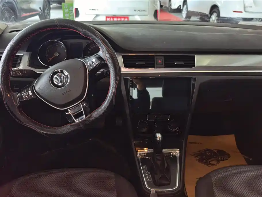 Volkswagen Bora 2019 Bora Legend 1.5L Automatic Fashion China VI фото 12