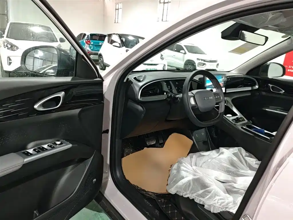Geely Galaxy Starry Wish 2026 Edition 310km Youth Version фото 16