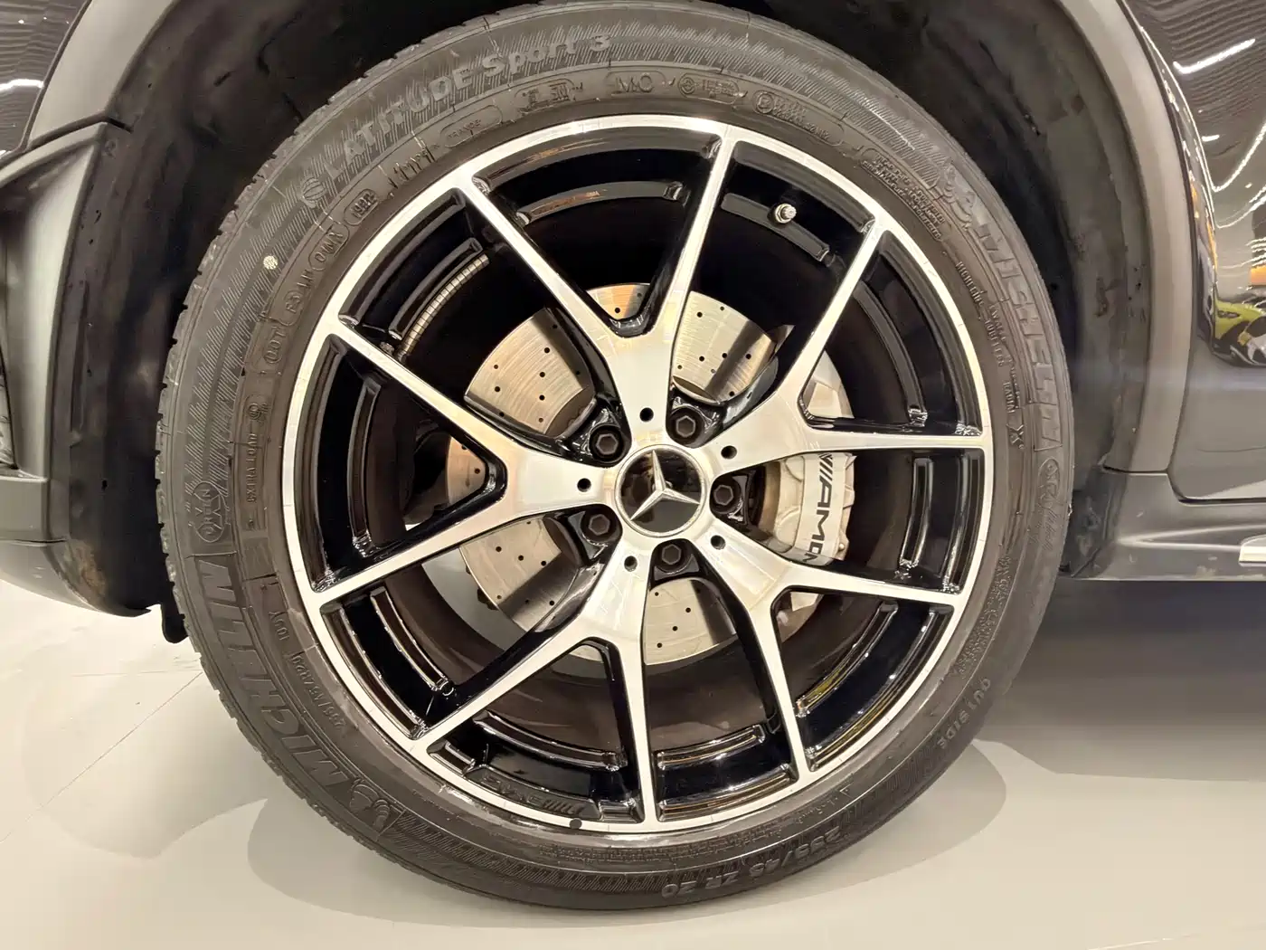 MERCEDES-BENZ GLC AMG