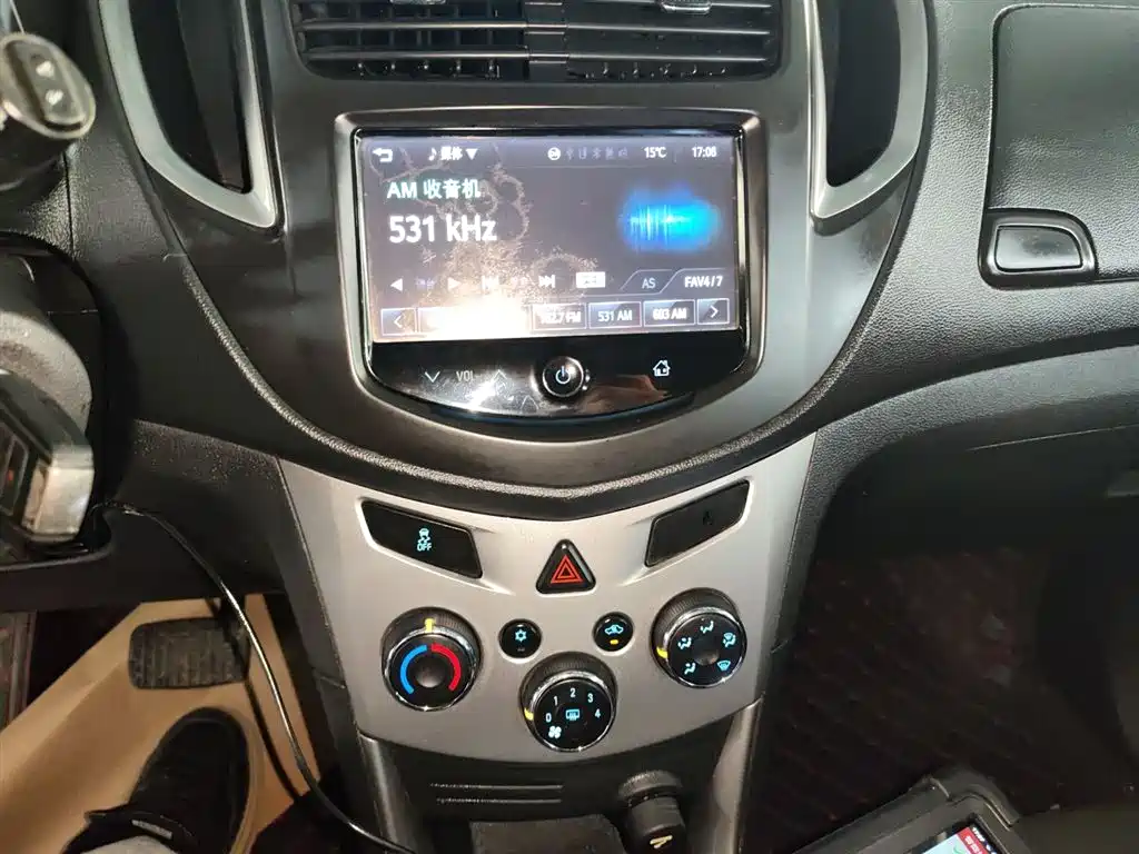 Chevrolet Trax 2014 1.4T Automatic 2WD Luxury фото 9