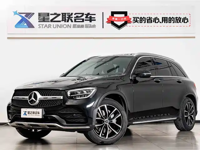 MERCEDES-BENZ GLC