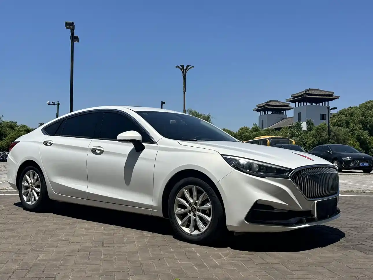 Hongqi H5 2019 30TD Style Edition фото 3