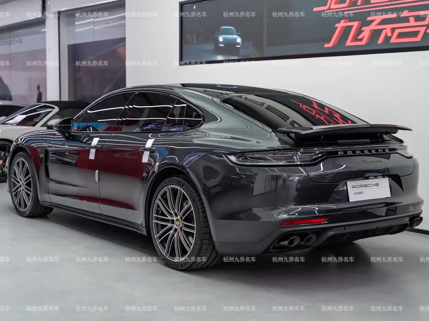 Porsche Panamera 2023 Facelift Panamera 2.9T Platinum Edition фото 6
