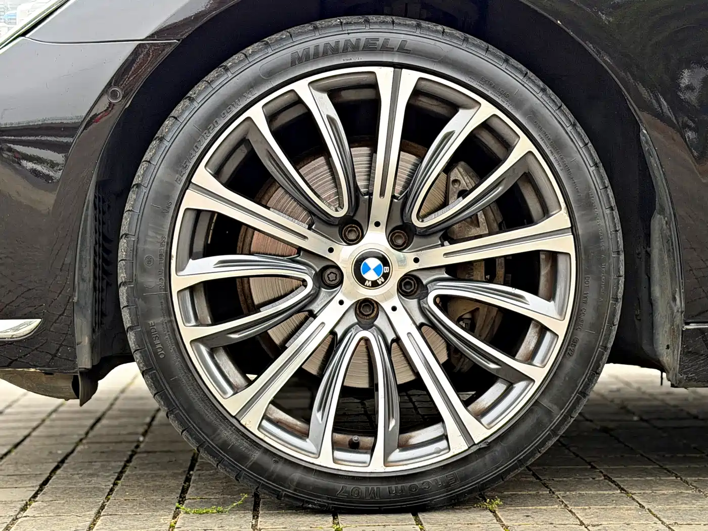 BMW 7 Series 2018 740Li xDrive Premium Type Excellence Package фото 15