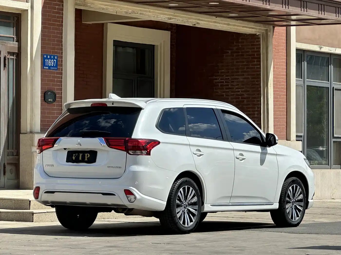 Mitsubishi Outlander 2021 2.0L FWD Comfort Edition 5-seater фото 6