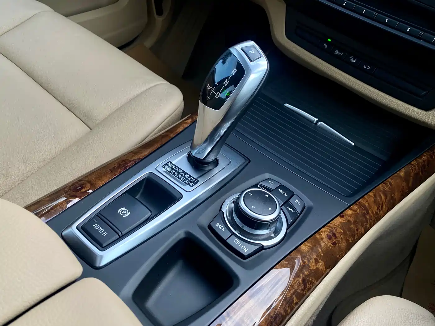 BMW X5 (Import) 2011 xDrive35i Luxury Edition фото 22