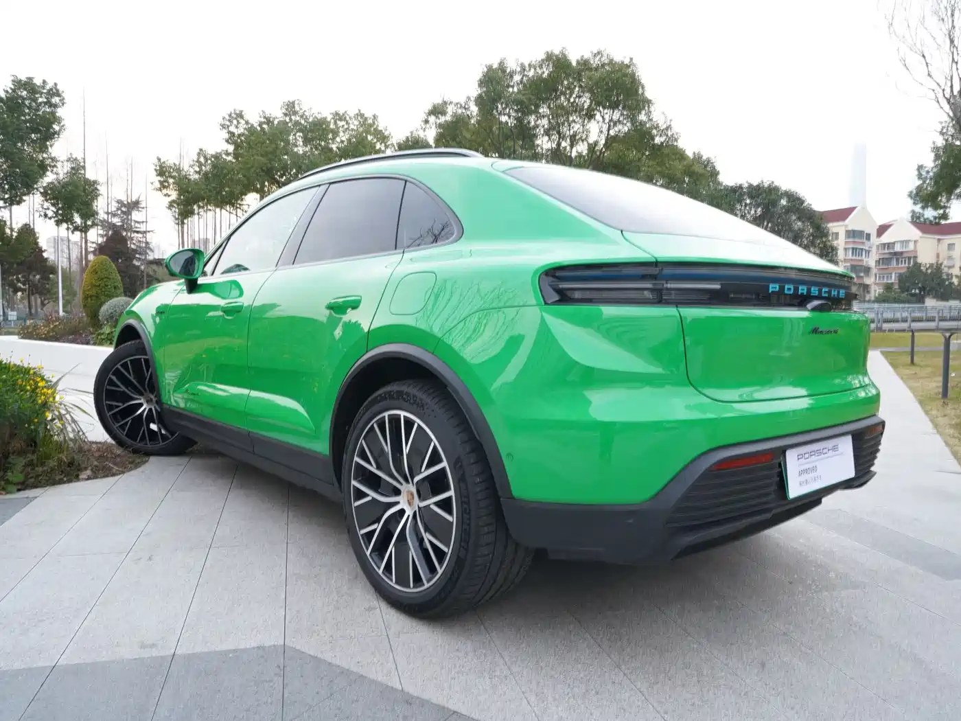 PORSCHE MACAN NEW ENERGY