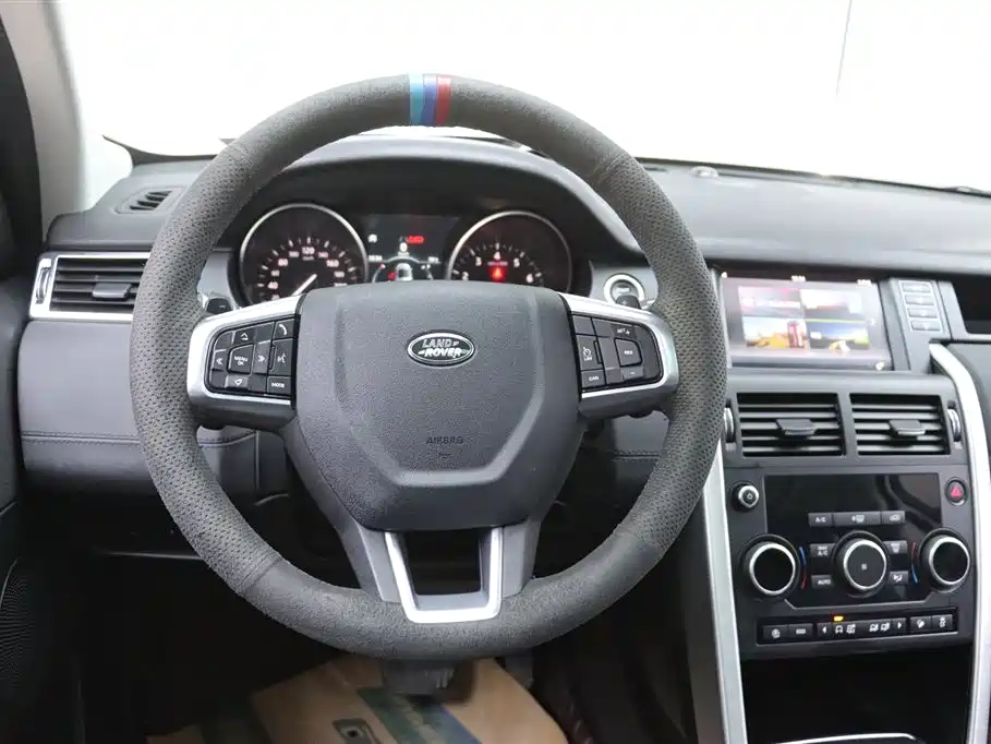 Land Rover Discovery Sport 2019 240PS SE Edition China VI фото 28