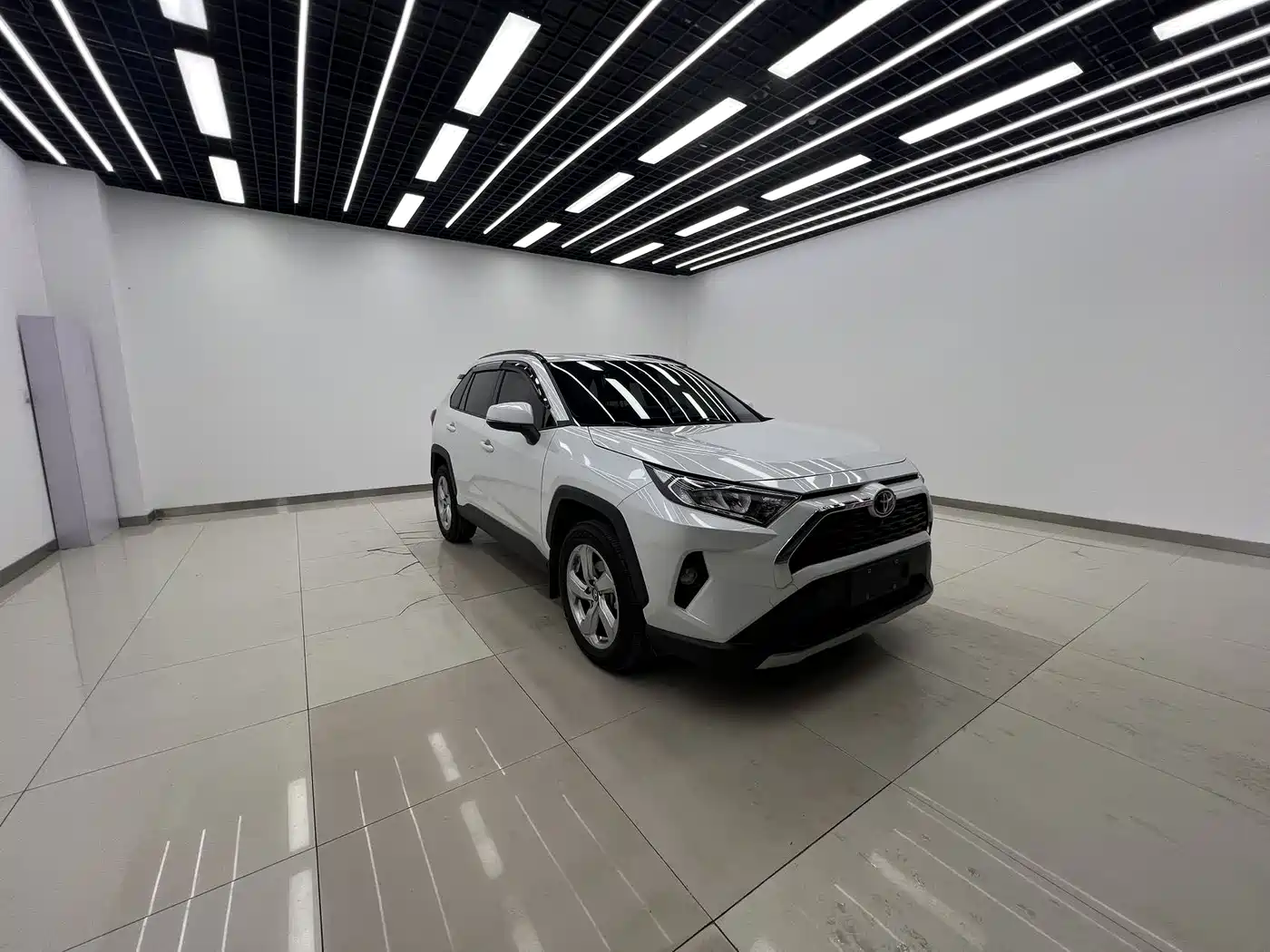 Toyota RAV4 Rongfang 2021 2.0L CVT 4WD Trend PLUS фото 3