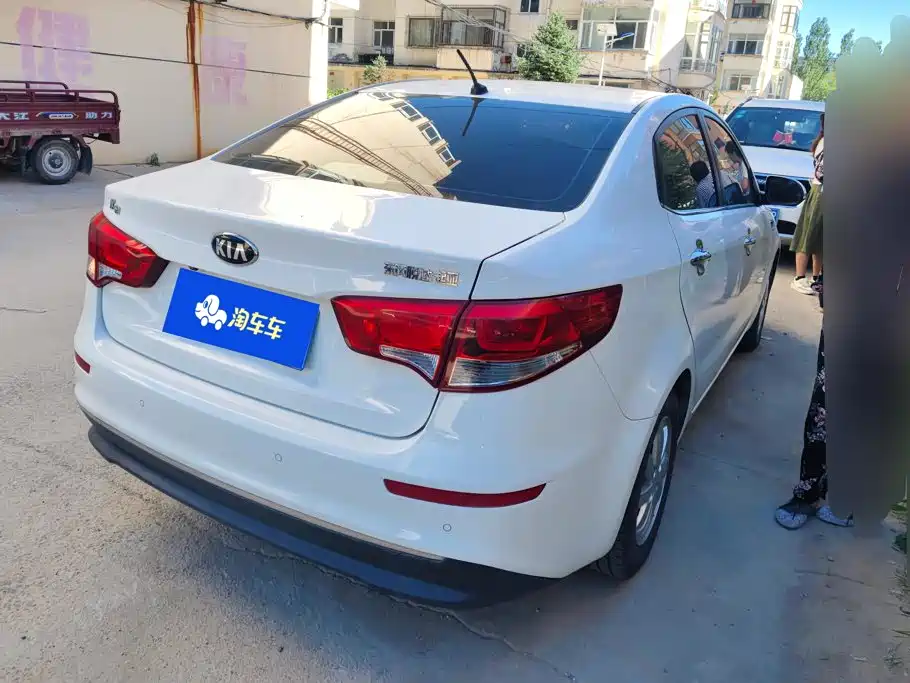 Фото 3 - Kia K2