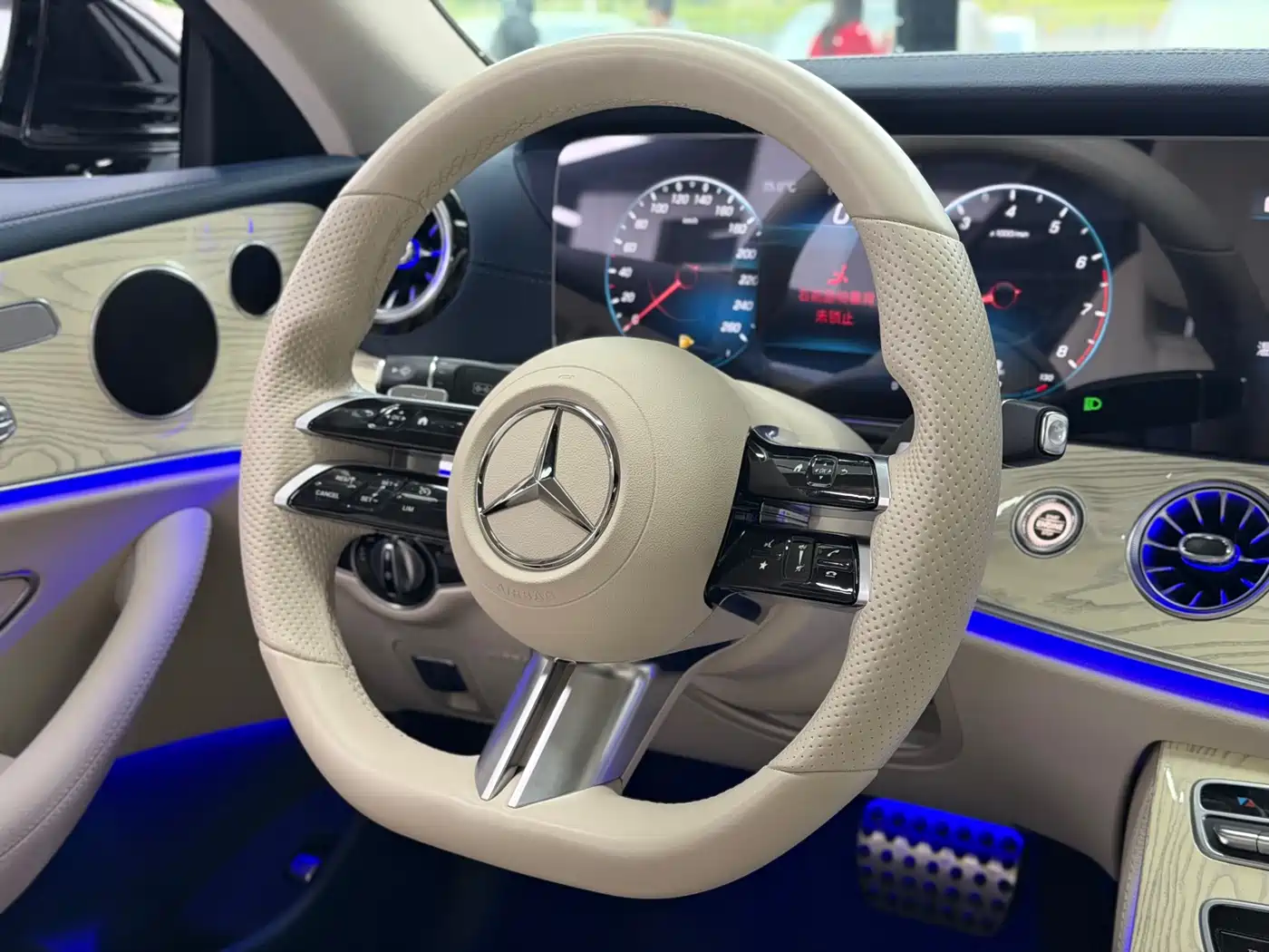 Mercedes-Benz E-Class (Import) 2021 E 300 Coupe фото 13