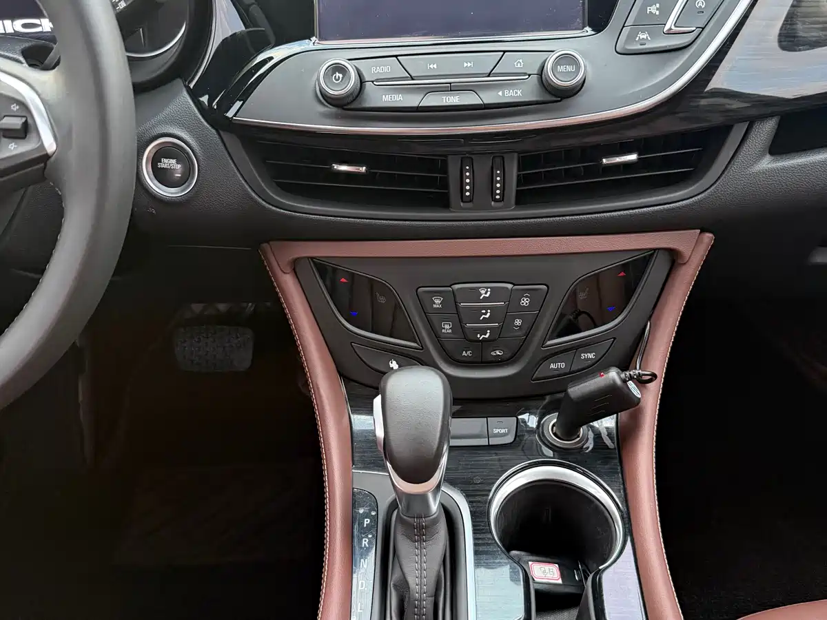 Buick Envision Plus 2018 28T 4WD Luxury фото 5
