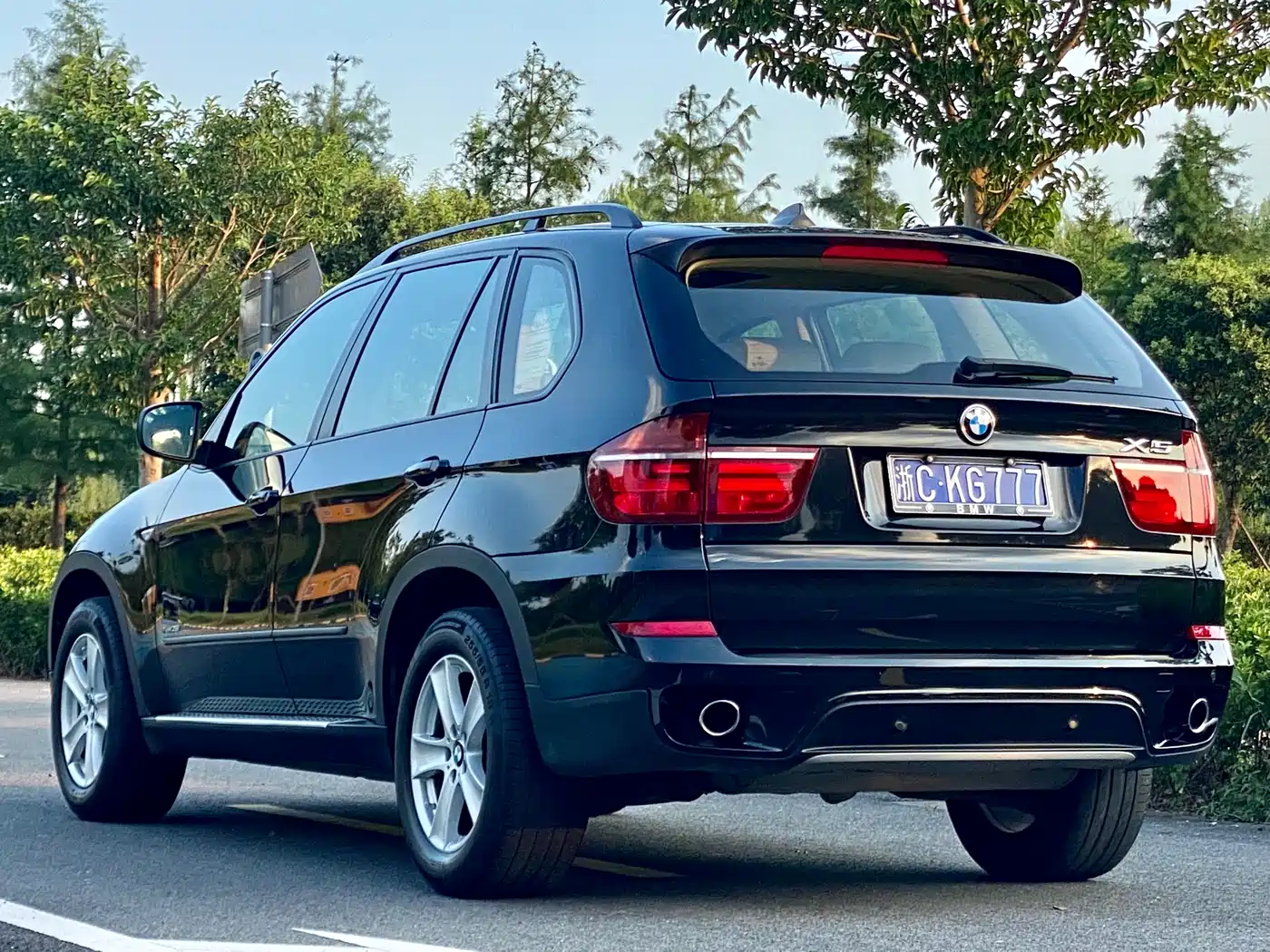 BMW X5 (Import) 2011 xDrive35i Luxury Edition фото 14