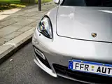 Фото 25 - Porsche Panamera