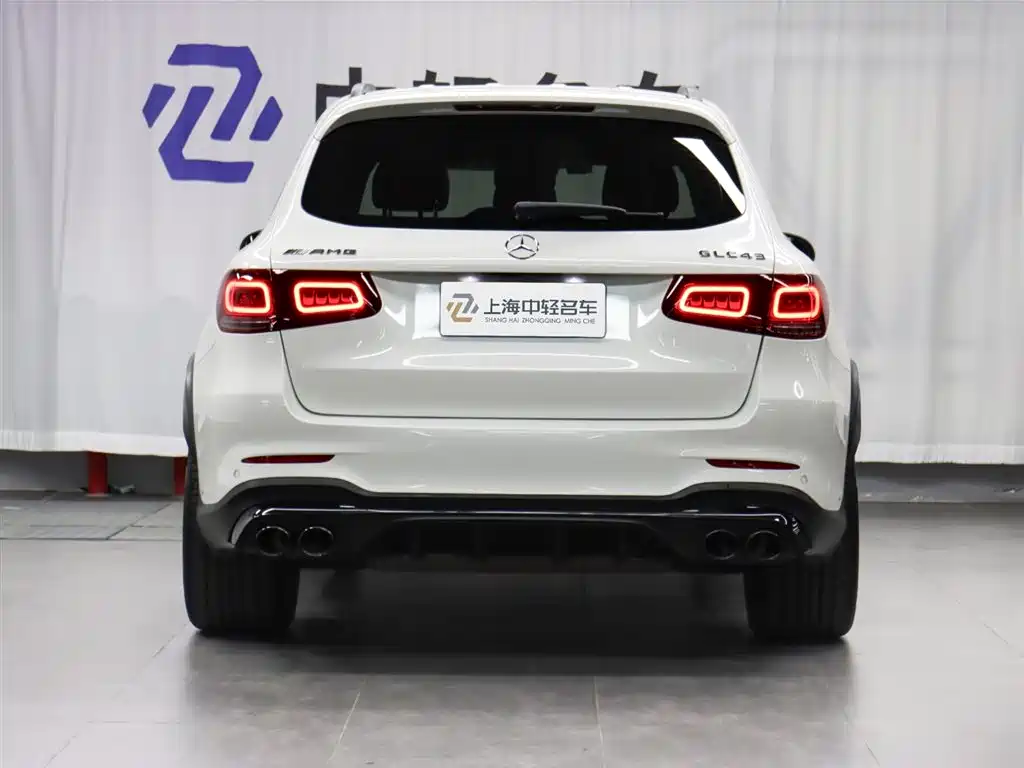 MERCEDES-BENZ GLC AMG