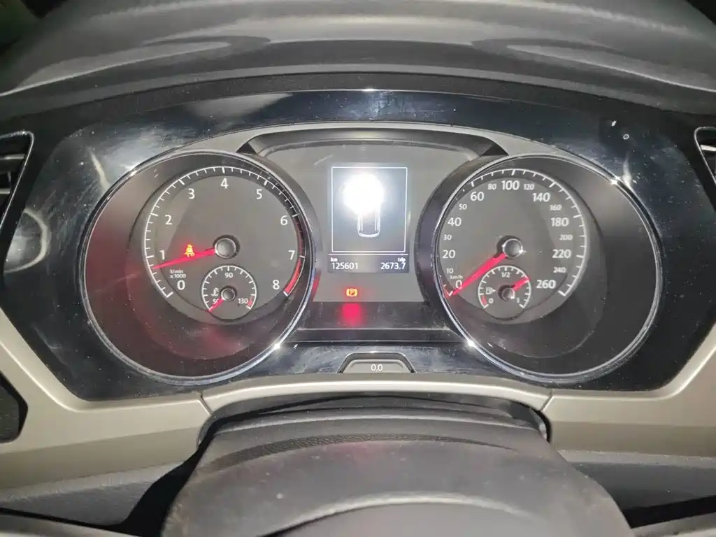صورة 13 - Volkswagen Touran