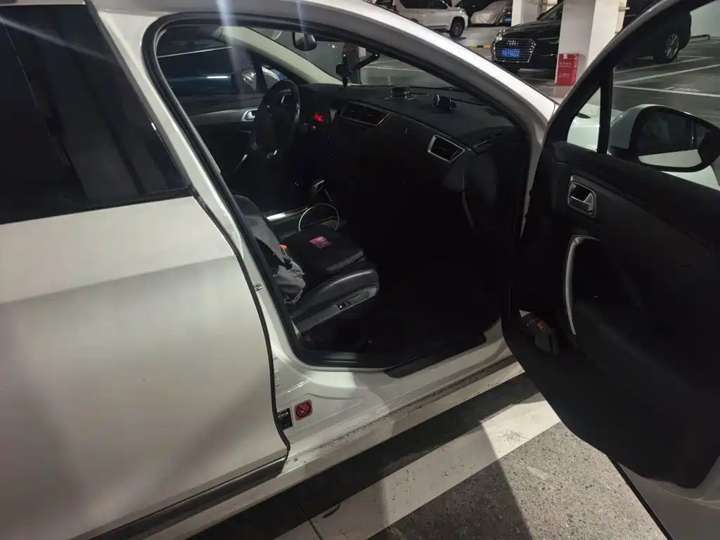 DS 4S 2018 2016 1.8T Automatic Premium THP200